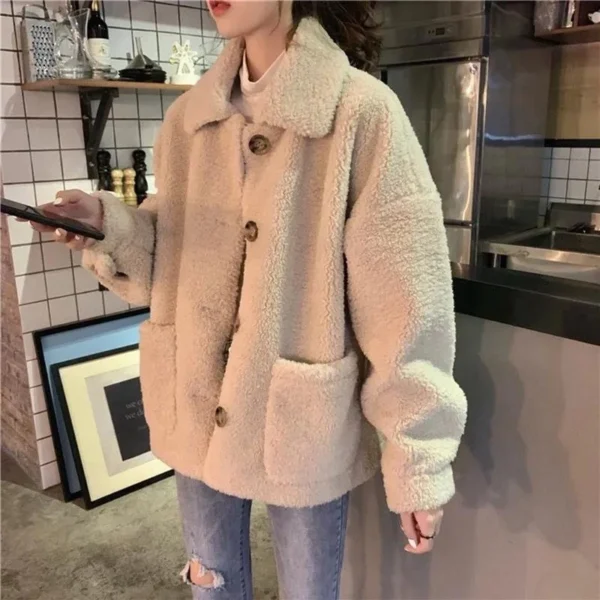 bd3fdb58477aca22159c02ca42b0f633.webp Teddy Fleece Button Jacket Women Free Size L58cm W54cm S58cm
