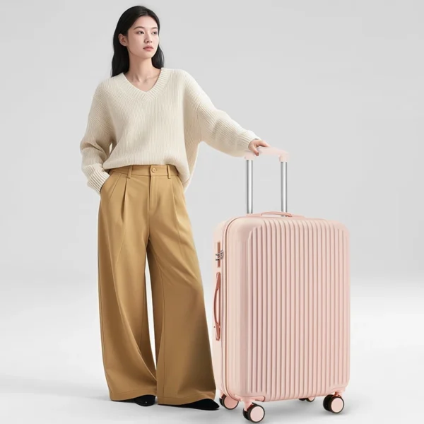 Lightweight Cabin Size Hard Case Luggage 62cm